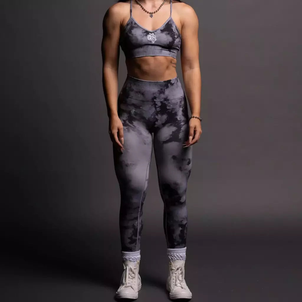 Hesh "Everson Seamless" Huxley Scrunch Leggings - Nirvana Gray Starry Clouds