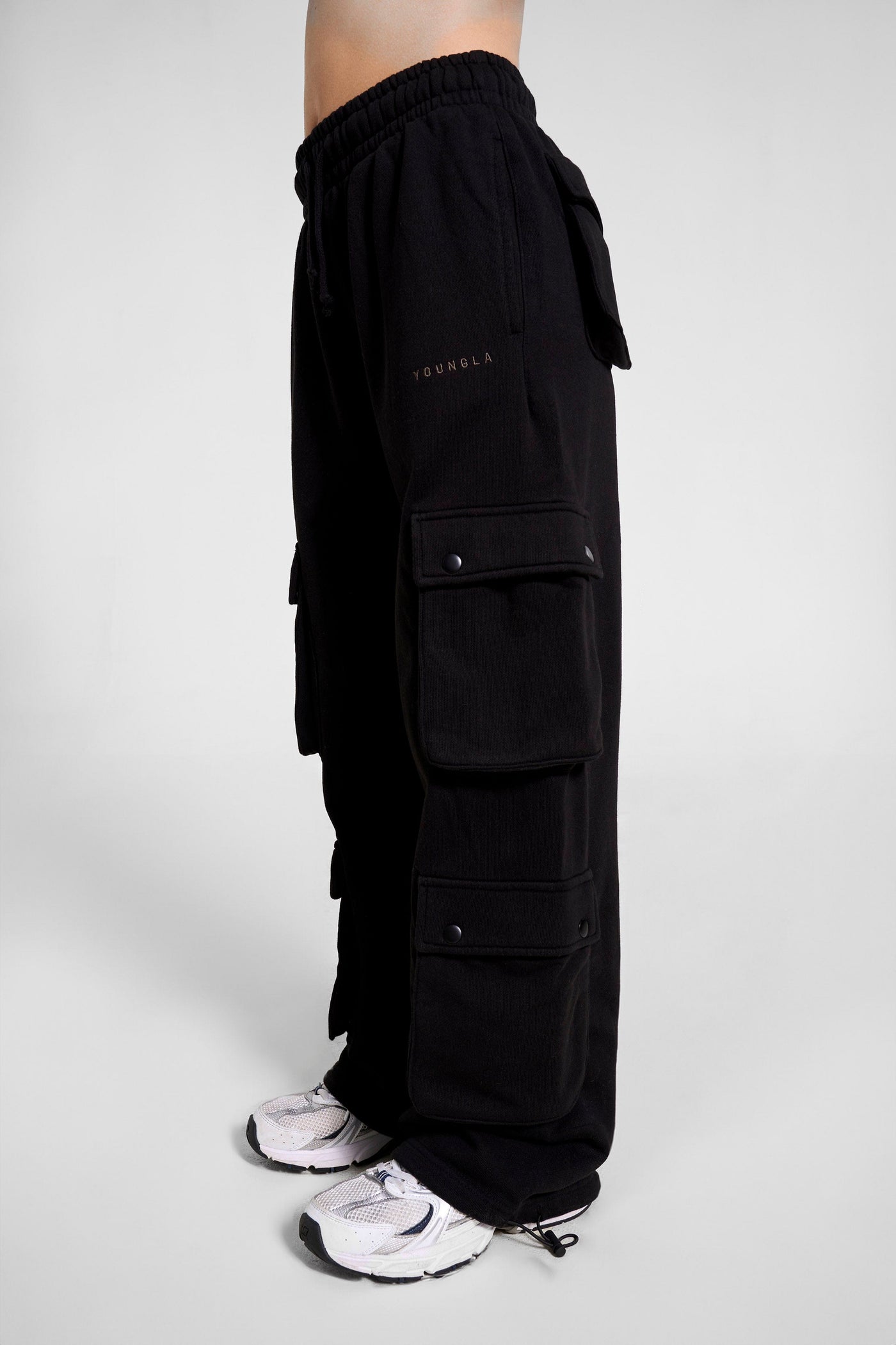 W251 Hunting Season Cargo Joggers - Black