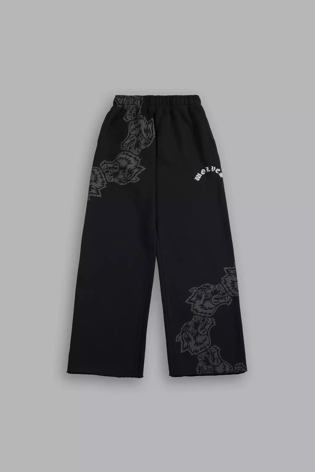 Surrounded By Family She Big Cozy Sweats - Black