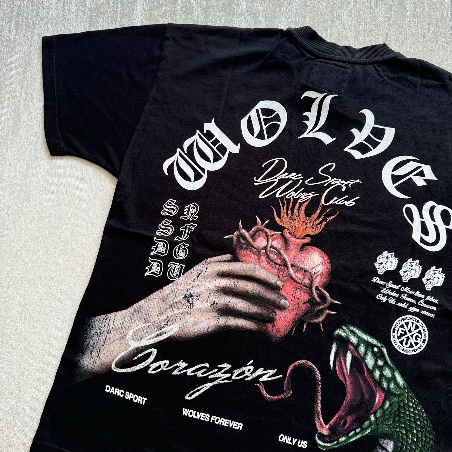 Corazon Premium Vintage Tee - Black