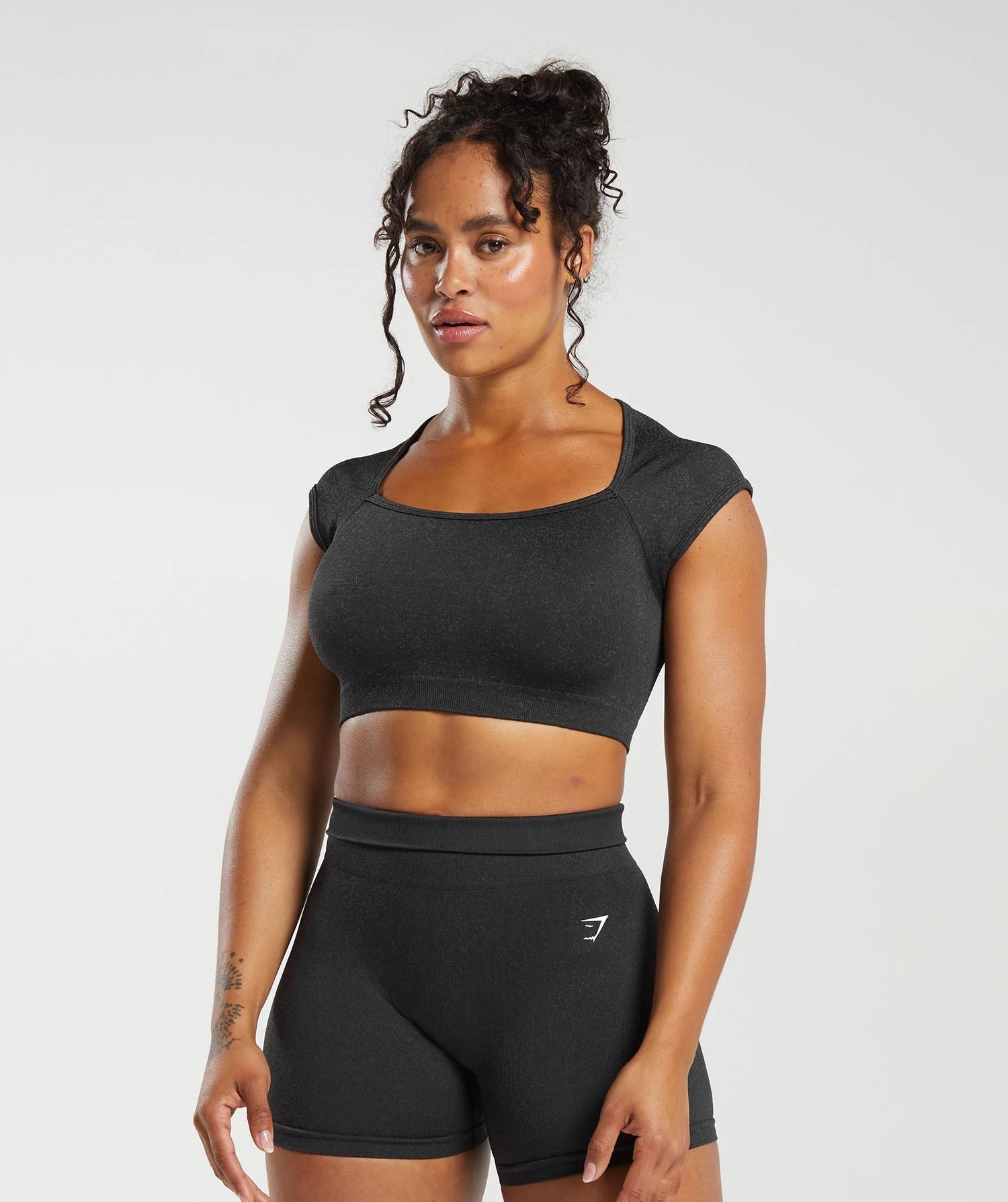 Adapt Fleck Seamless Crop Top - Black/Smokey Grey