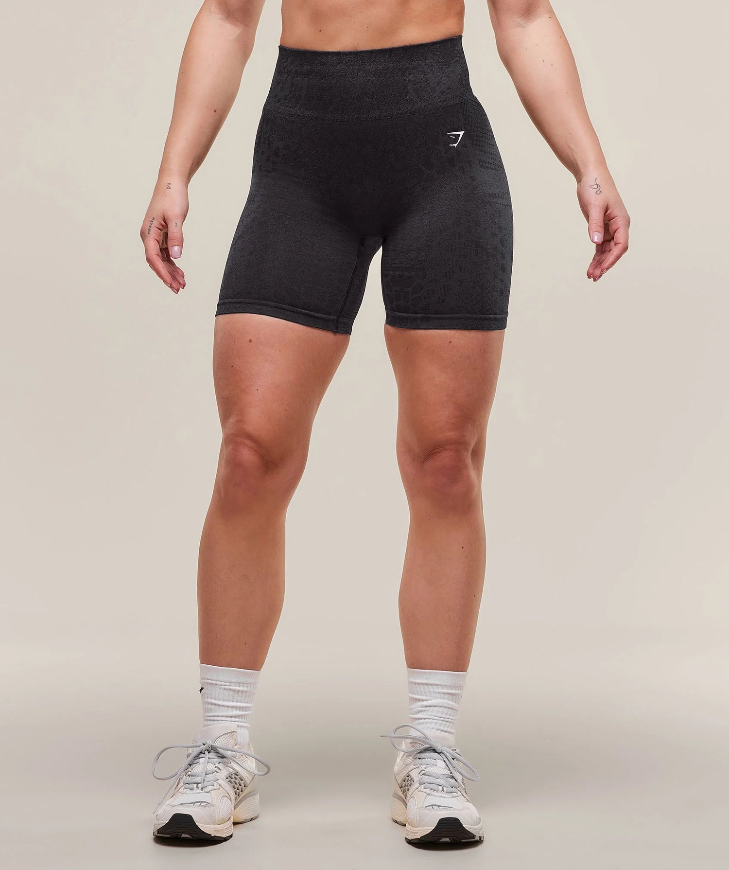 Adapt X Whitney Animal Seamless Shorts - Asphalt Grey/Black