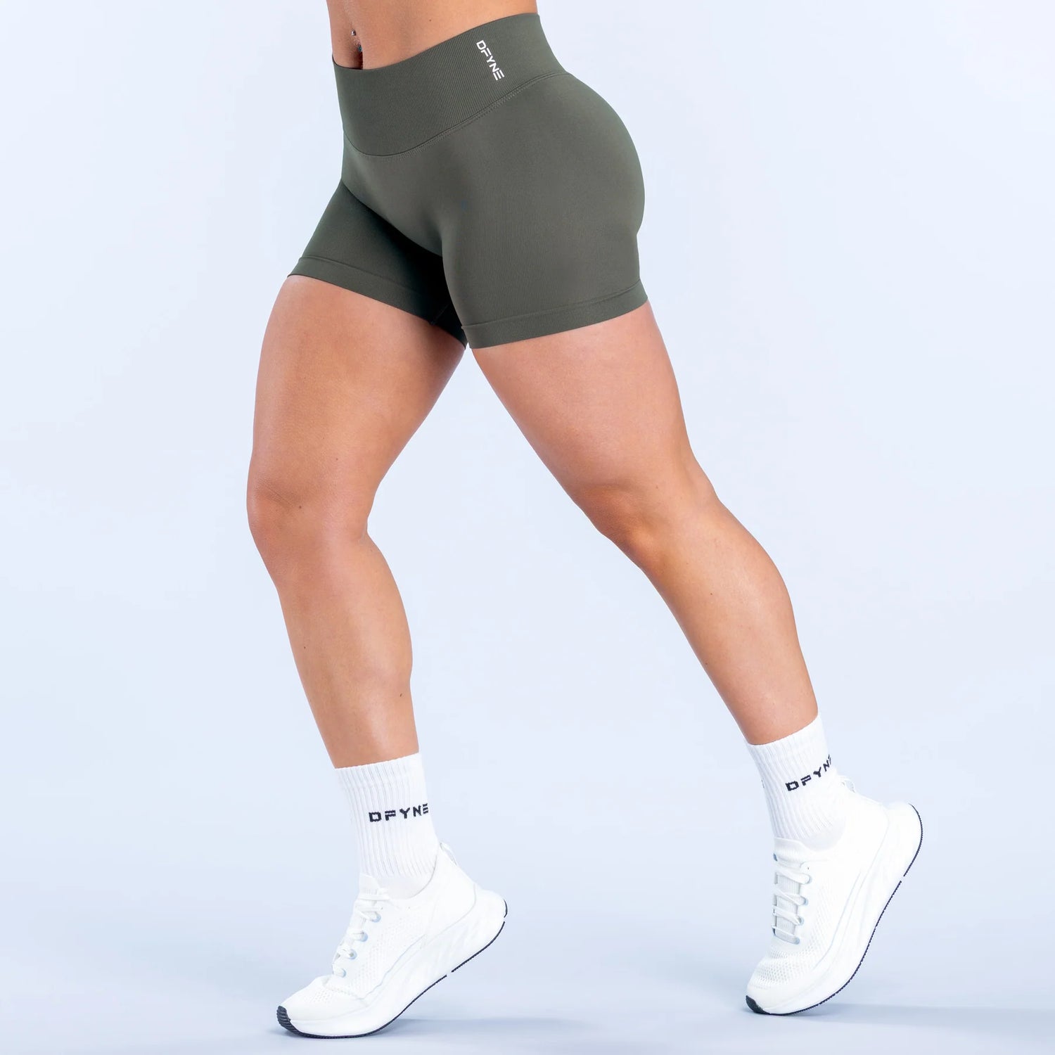 Defy Shorts | 4.5" - Clover