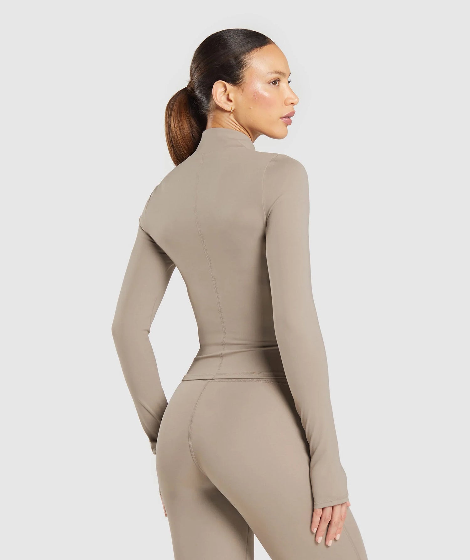 Elevate Tracktop - Lifestyle Brown