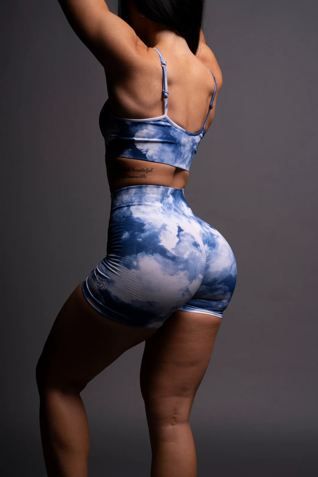 Dual Wolf Everson Seamless "Valencourt" Shorts - Blue Sky