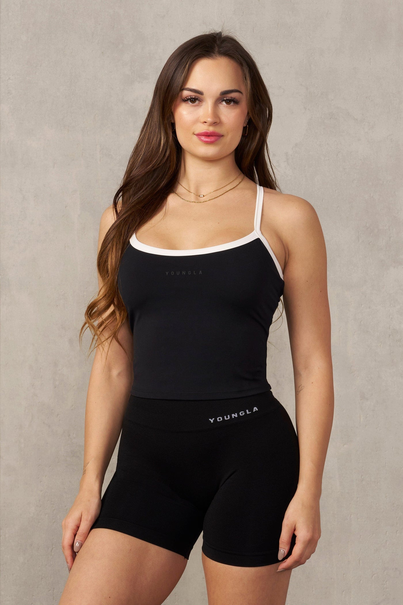 W468 - Core Edge Tank - Black/Cream