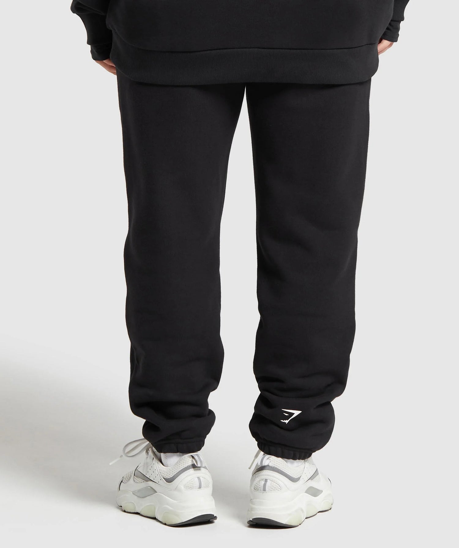 GS X Leana Deeb Oversized Joggers - Black