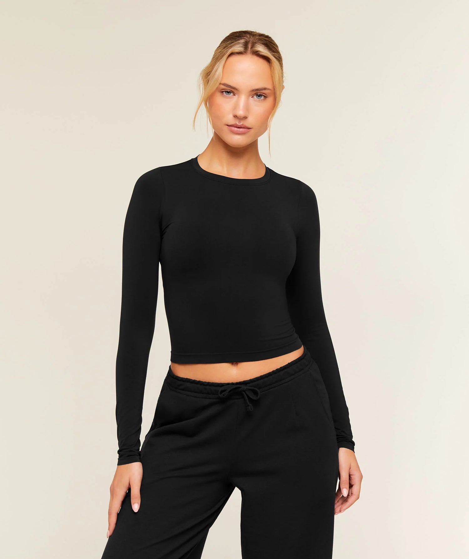 FeatherForm Long Sleeve T-Shirt - Black