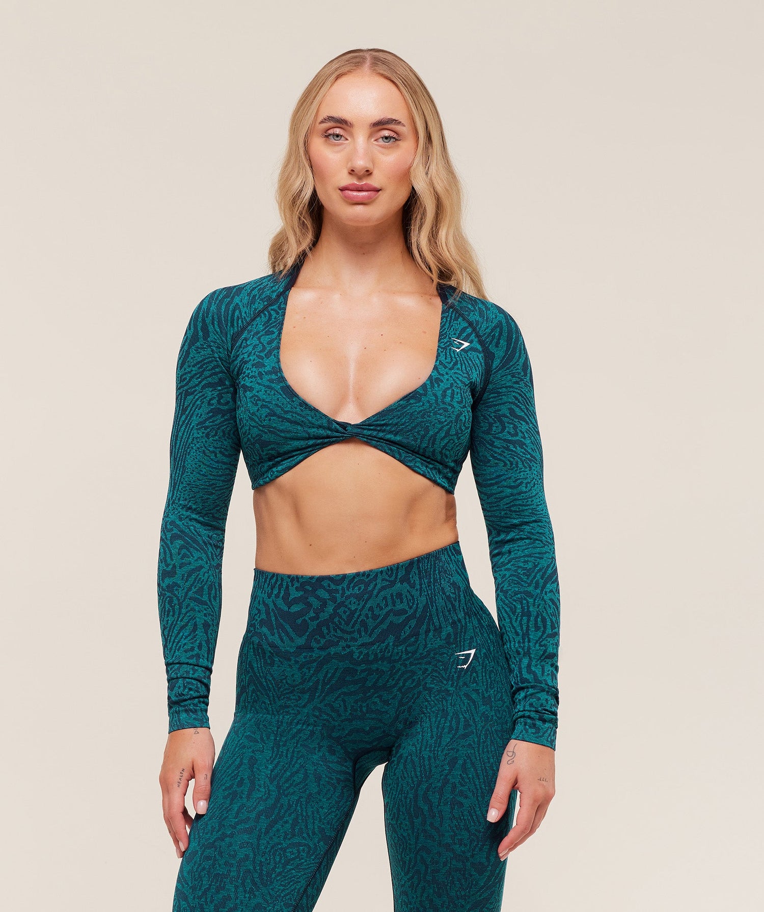 Adapt Animal Long Sleeve Crop Top - Navy/Brand Blue