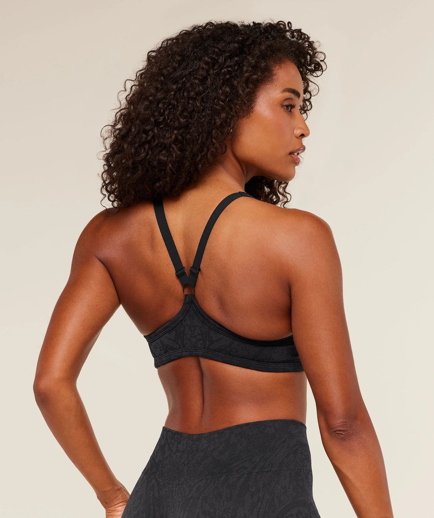 Adapt Animal X Whitney Sports Bra - Black/Asphalt Grey