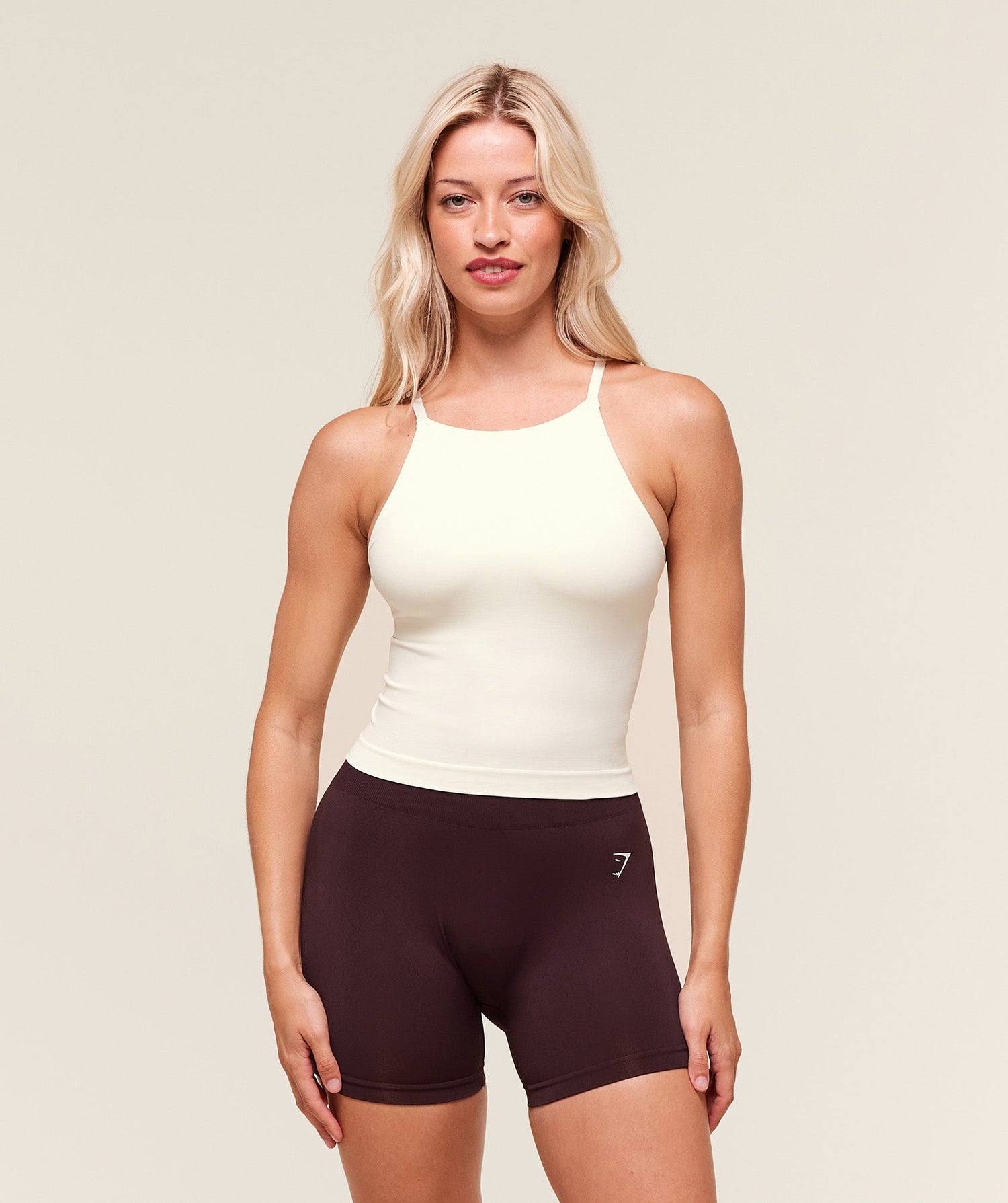 Everyday Seamless Tank With Shelf - Soft White