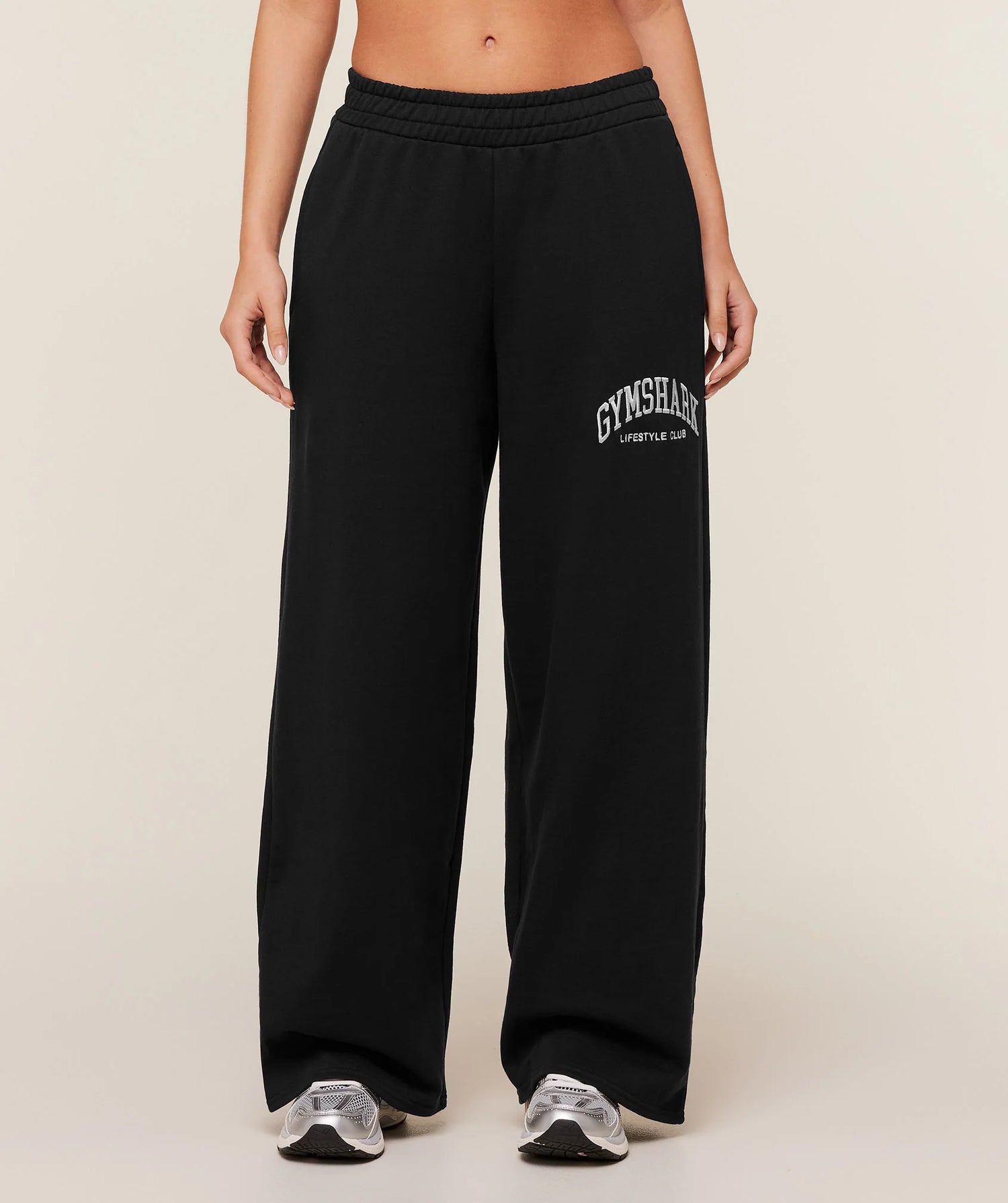Collegiate Graphic Straight Leg Jogger - GS Black