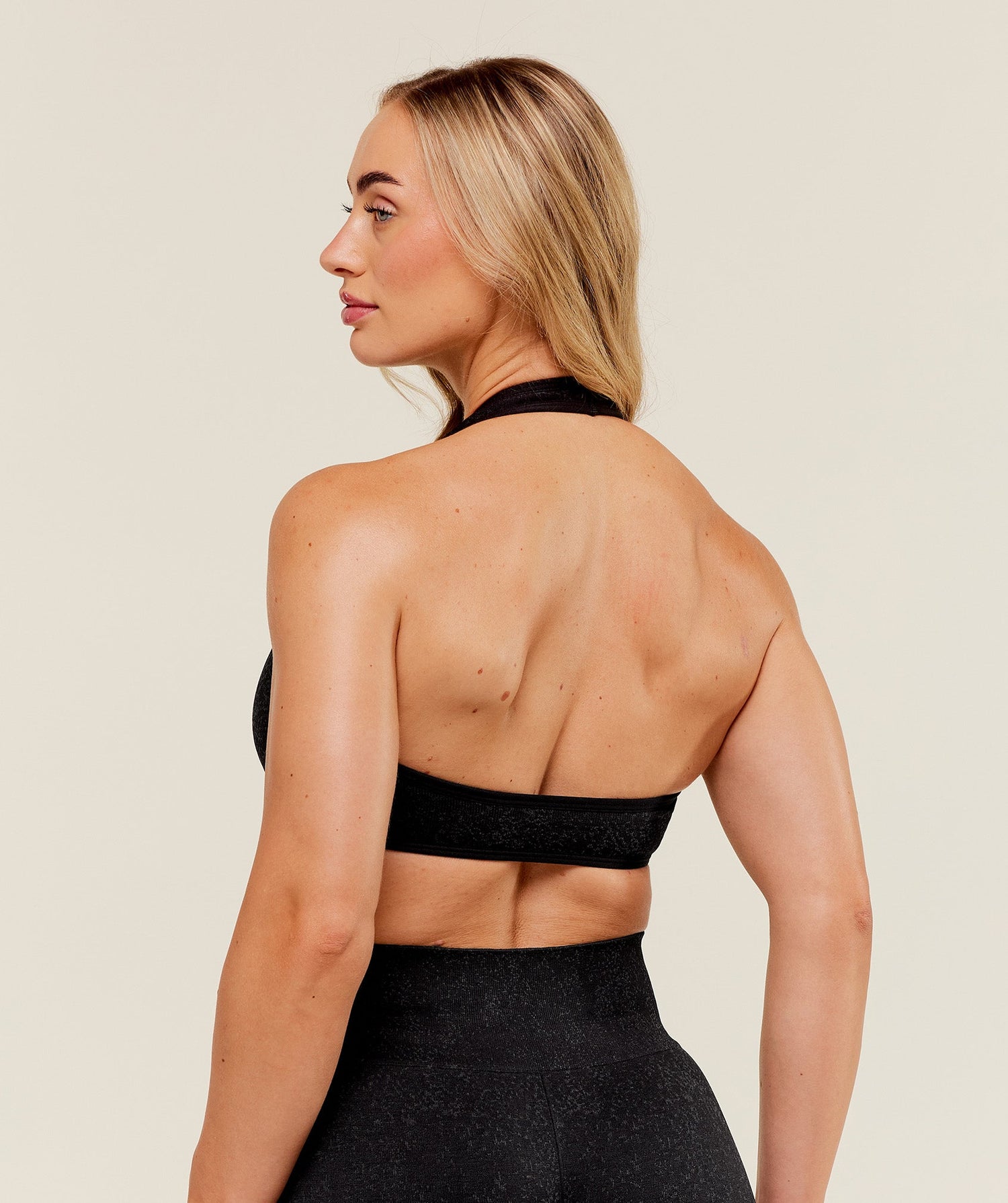 Adapt Fleck x Whitney Halterneck Sports Bra - Black