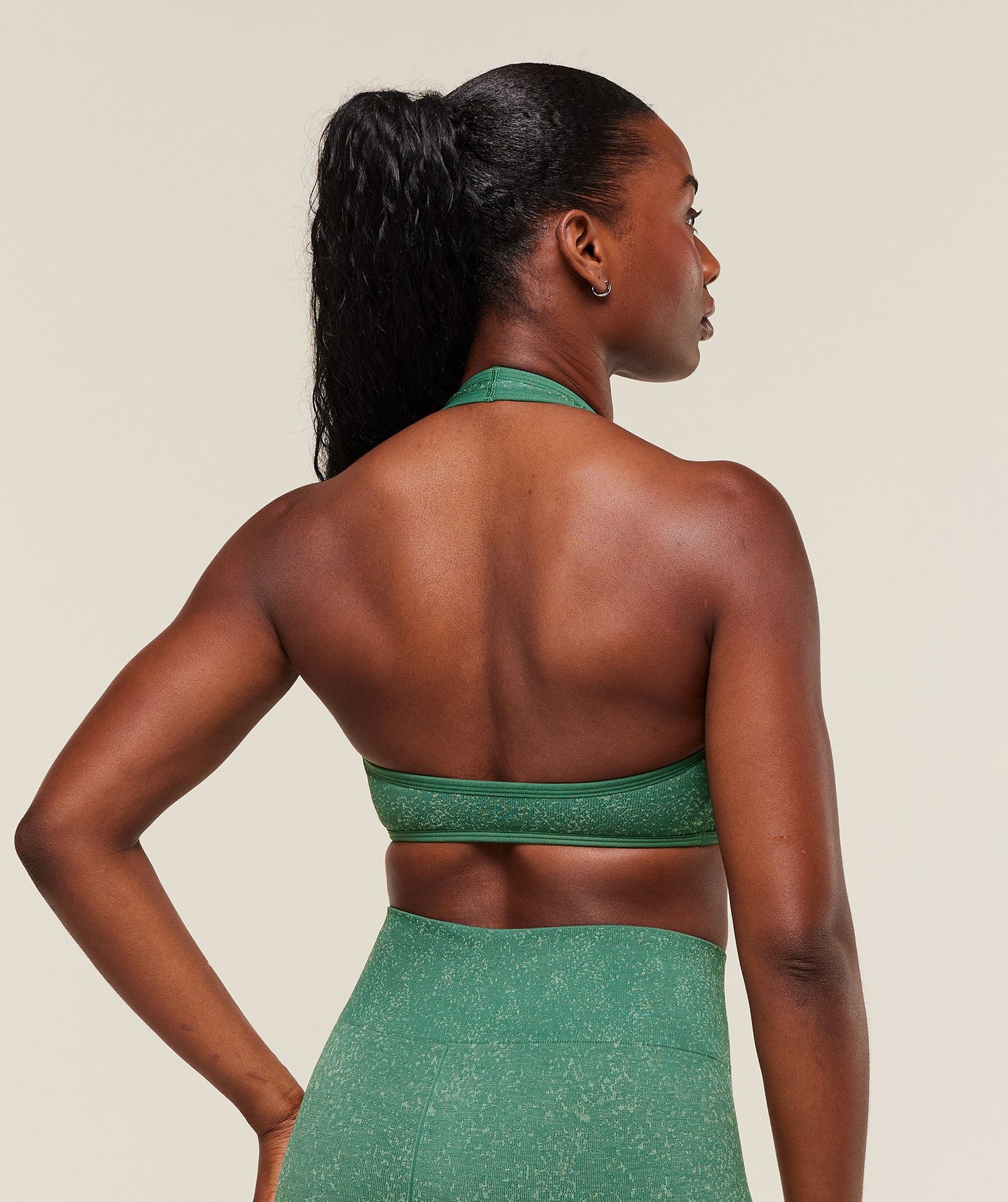 Adapt Fleck x Whitney Halterneck Sports Bra - Lift Green/Clay Green